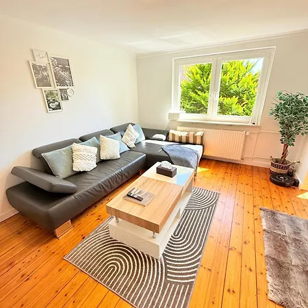 Ferienhaus Sauna, Kamin, Billard Klein Ronnau