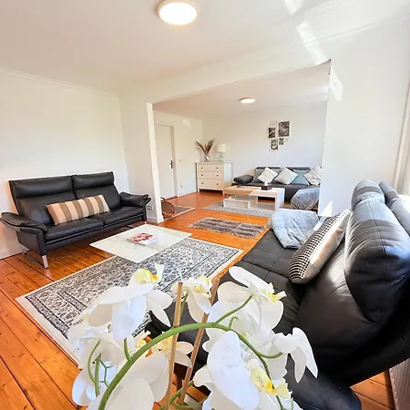 Ferienhaus Sauna, Kamin, Billard Klein Ronnau