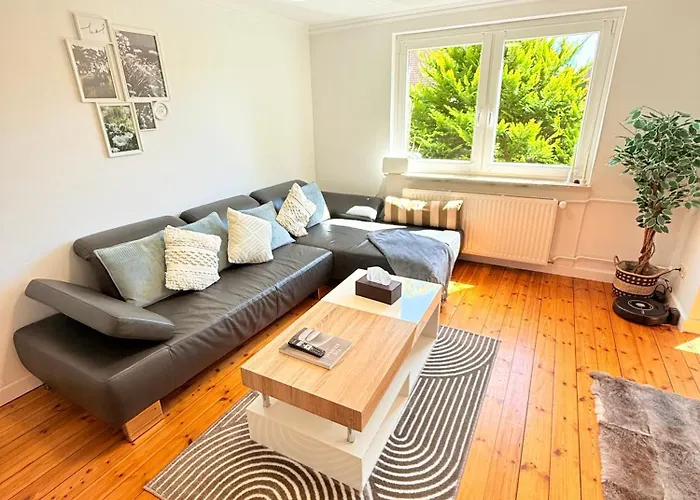 Ferienhaus Sauna, Kamin, Billard Klein Ronnau