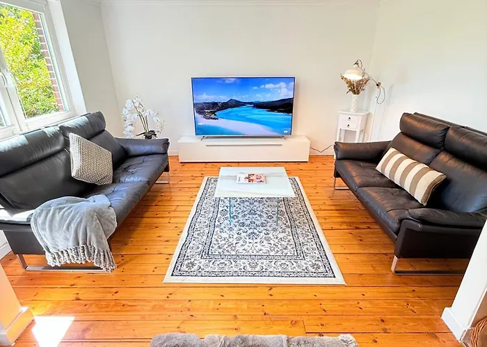 Ferienhaus Sauna, Kamin, Billard Klein Ronnau