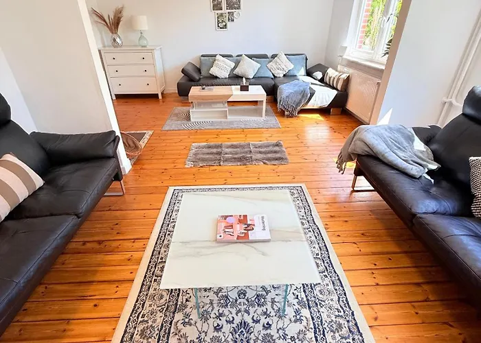 Sauna, Kamin, Billard