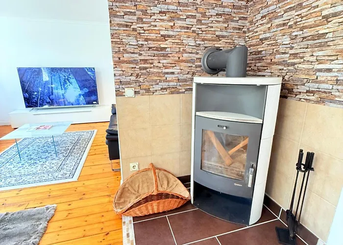 Sauna, Kamin, Billard Ferienhaus