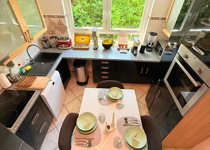 Sauna, Kamin, Billard Ferienhaus *