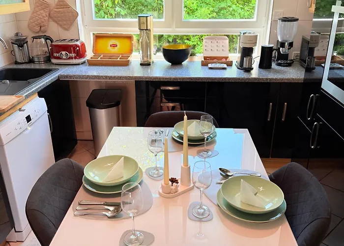 Sauna, Kamin, Billard Ferienhaus *