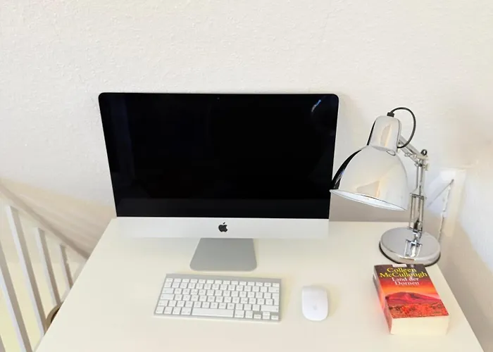 Sauna, Kamin, Billard